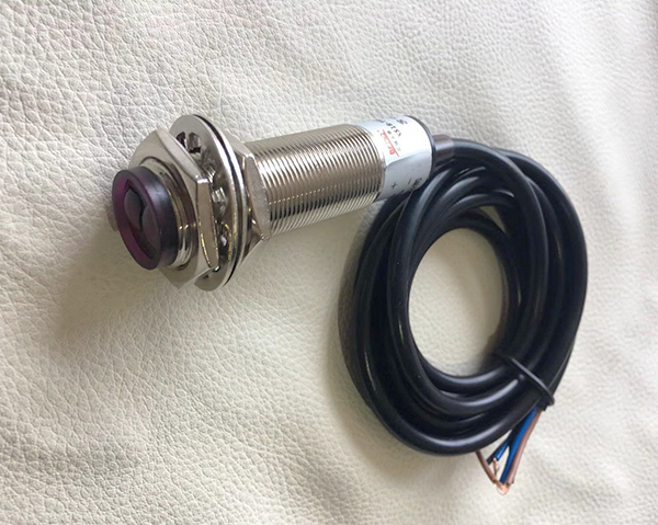 Step detection switch
